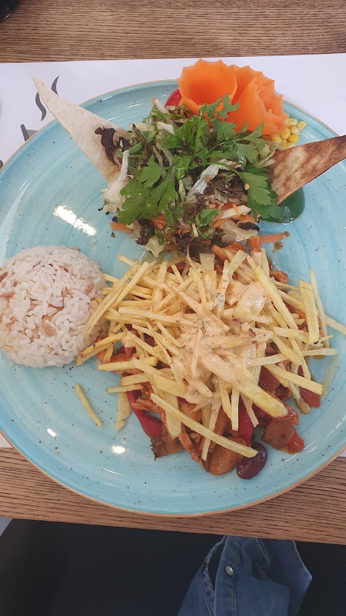 Nevre Cafe & Restaurant-7